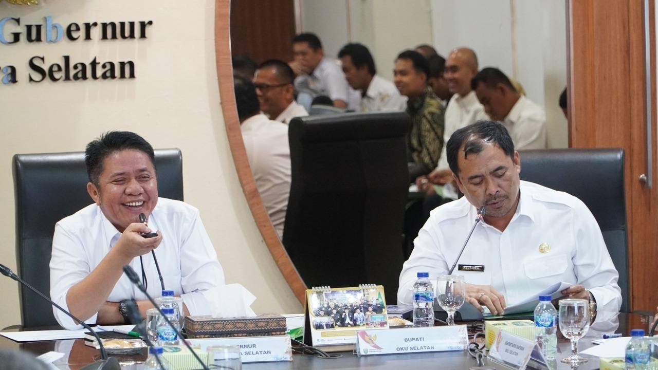 Gubernur Sumsel Herman Deru Simak Paparan Program Strategis Bupati OKU Selatan Tahun 2025