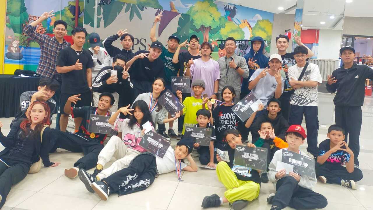 Lomba Breaking di PSX Palembang Square Berlangsung Sukses dan Meriah