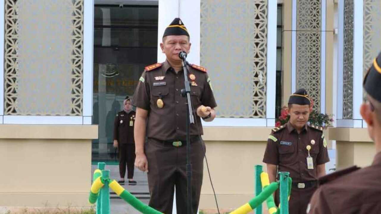 Peringati HUT PERSAJA, Kajari OKU Minta Para Jaksa Bersinergi Dengan Masyarakat