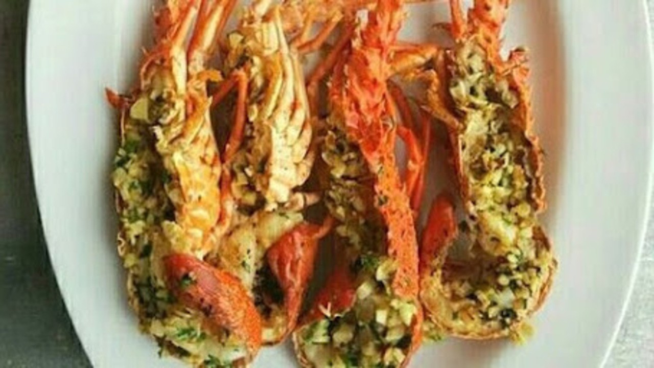 Lobster Bakar Keju Jadi Primadona Baru Kuliner Laut, Antrean Mengular di Berbagai Kota