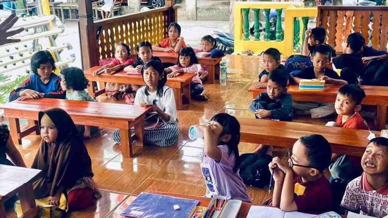 Pertamina Patra Niaga Regional Sumbagsel Hadirkan Program “Kemang Agung Berdaya, Inovatif, dan Sejahtera