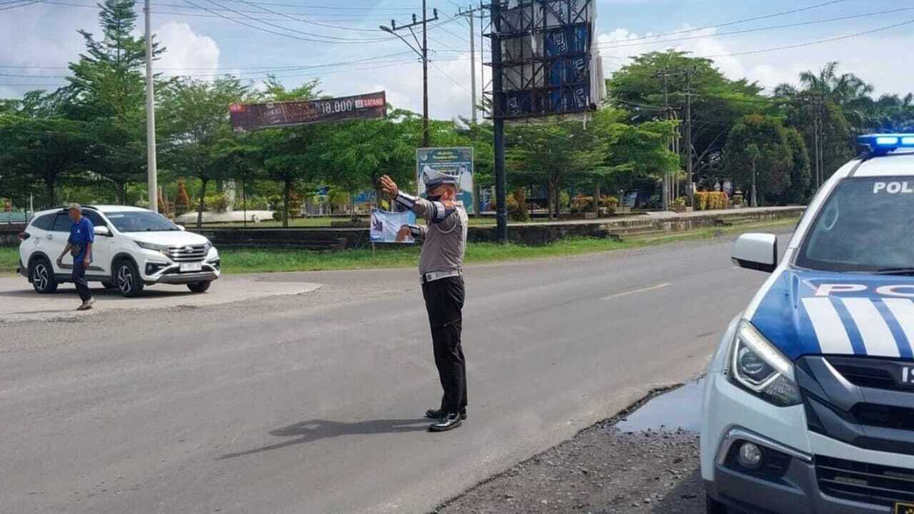 Satlantas Polres Ogan Ilir Gelar Patroli Beat Siang Antisipasi Lonjakan Kendaraan Akhir Pekan