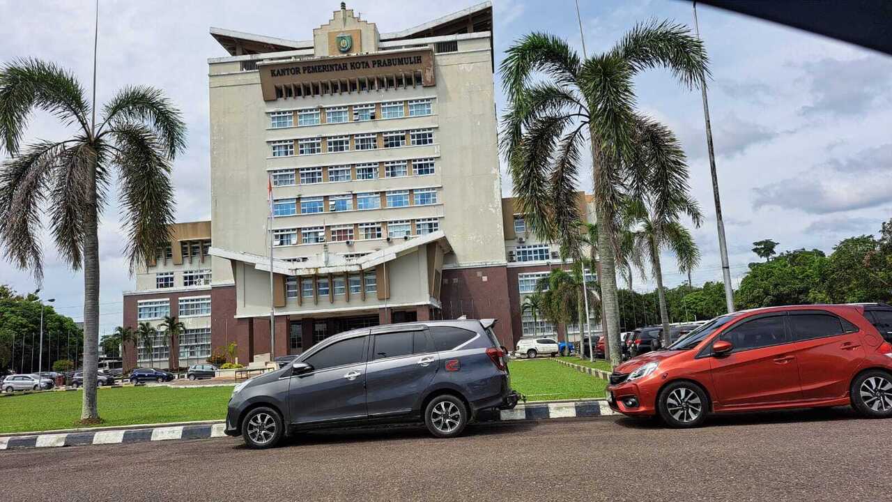 Gedung Pemkot Prabumulih Akan Dicat Ulang Jelang HUT Kota ke-23, Ini Kata Walikota H Arlan