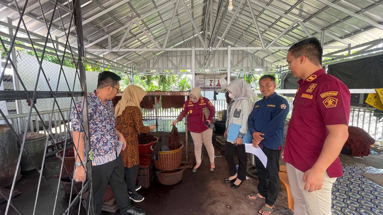 Kanwil Kemenkum Sumsel Lakukan Pengawasan Indikasi Geografis Gambir Toman Musi Banyuasin
