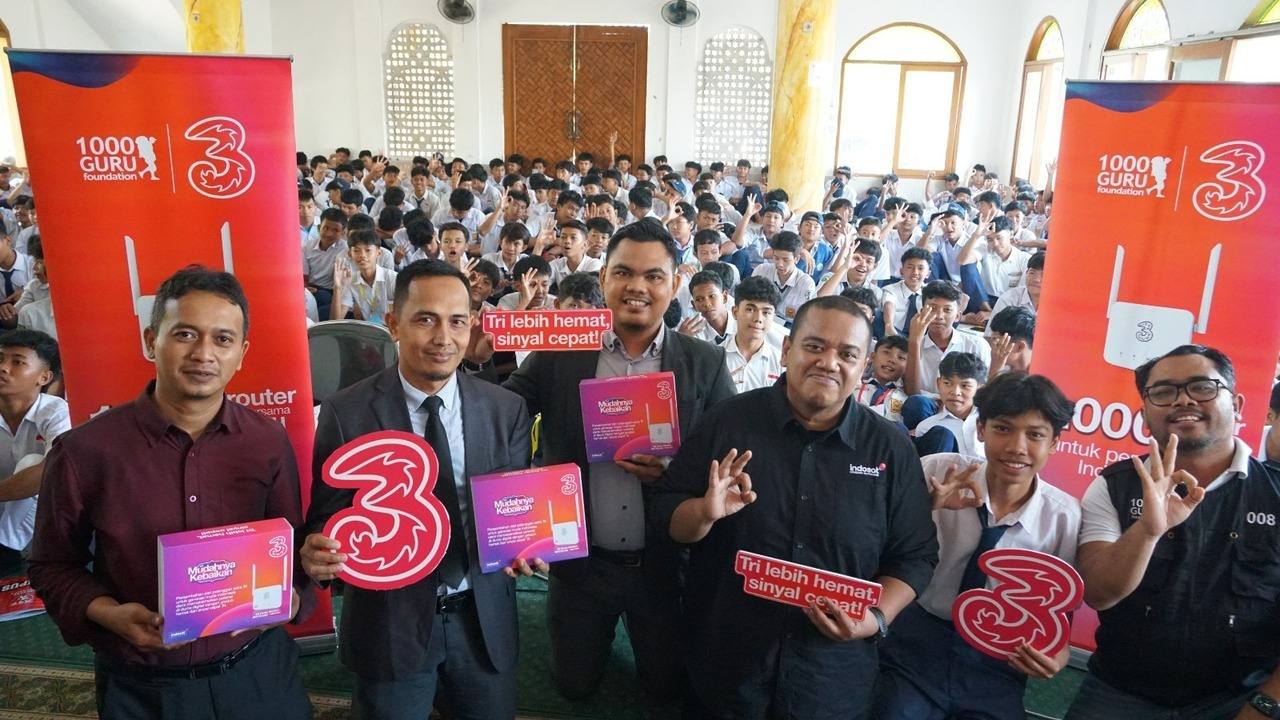Tri dan 1.000 Guru Foundation Buka Akses Digital di Pelosok Indonesia 