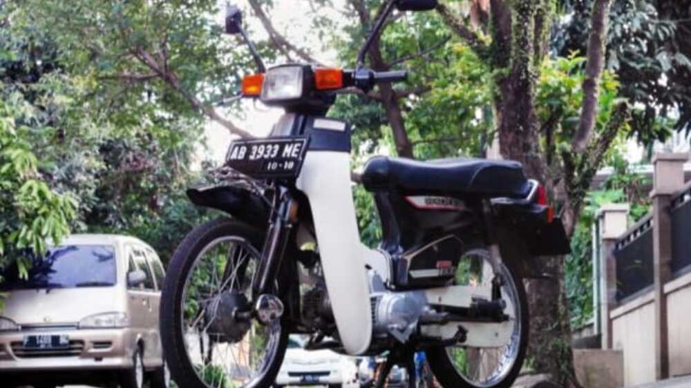 Honda C800: Menelusuri Sepeda Motor Klasik yang Menawan