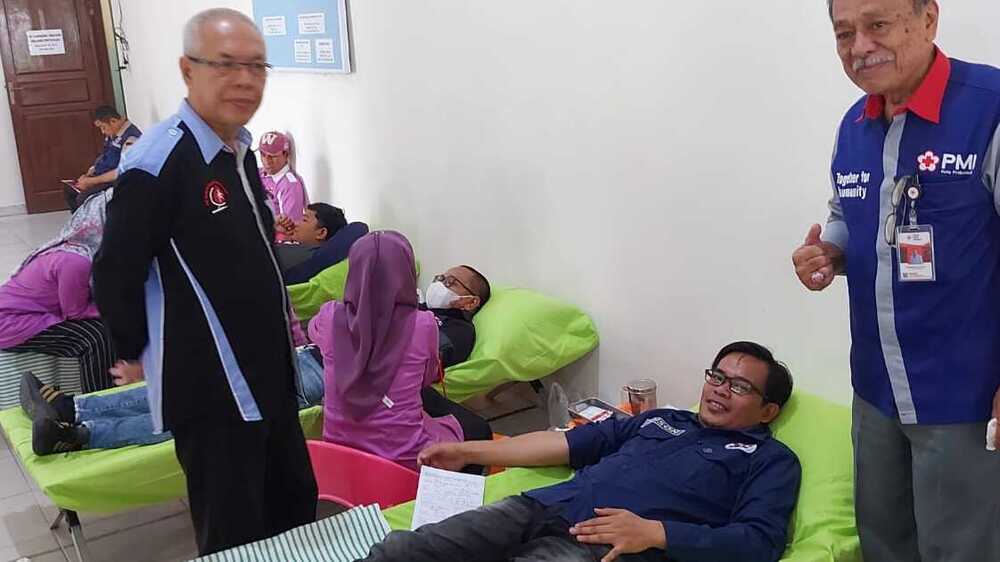 Efek Samping Donor Darah dan Cara Mudah Mengatasinya