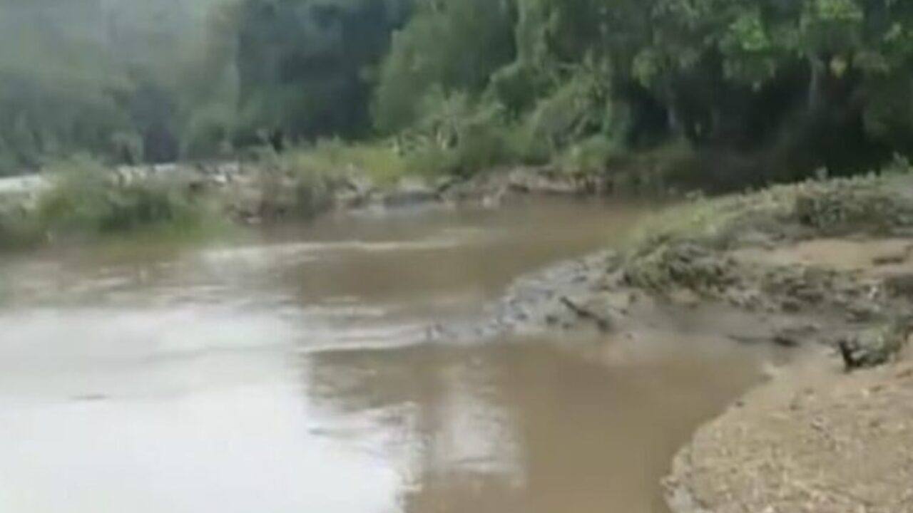 Warga Tanjung Kurung Keluhkan Limbah Tambang Batubara Cemari Sungai