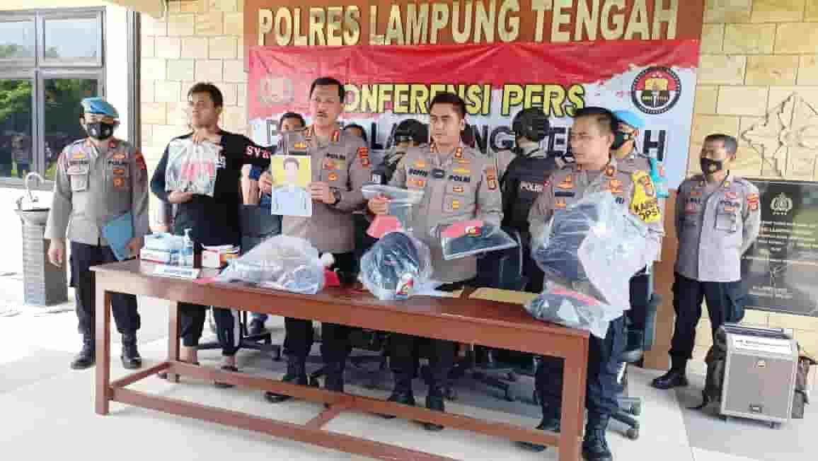 Polisi Tembak Polisi Tersinggung Istri Disebut Belum Bayar Arisan Online