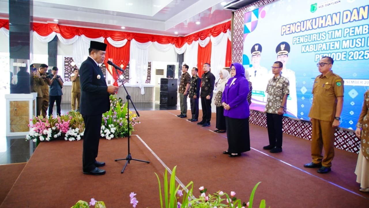 Bupati H M Toha Tohet Tekankan Pentingnya Lestarikan Nilai Adat