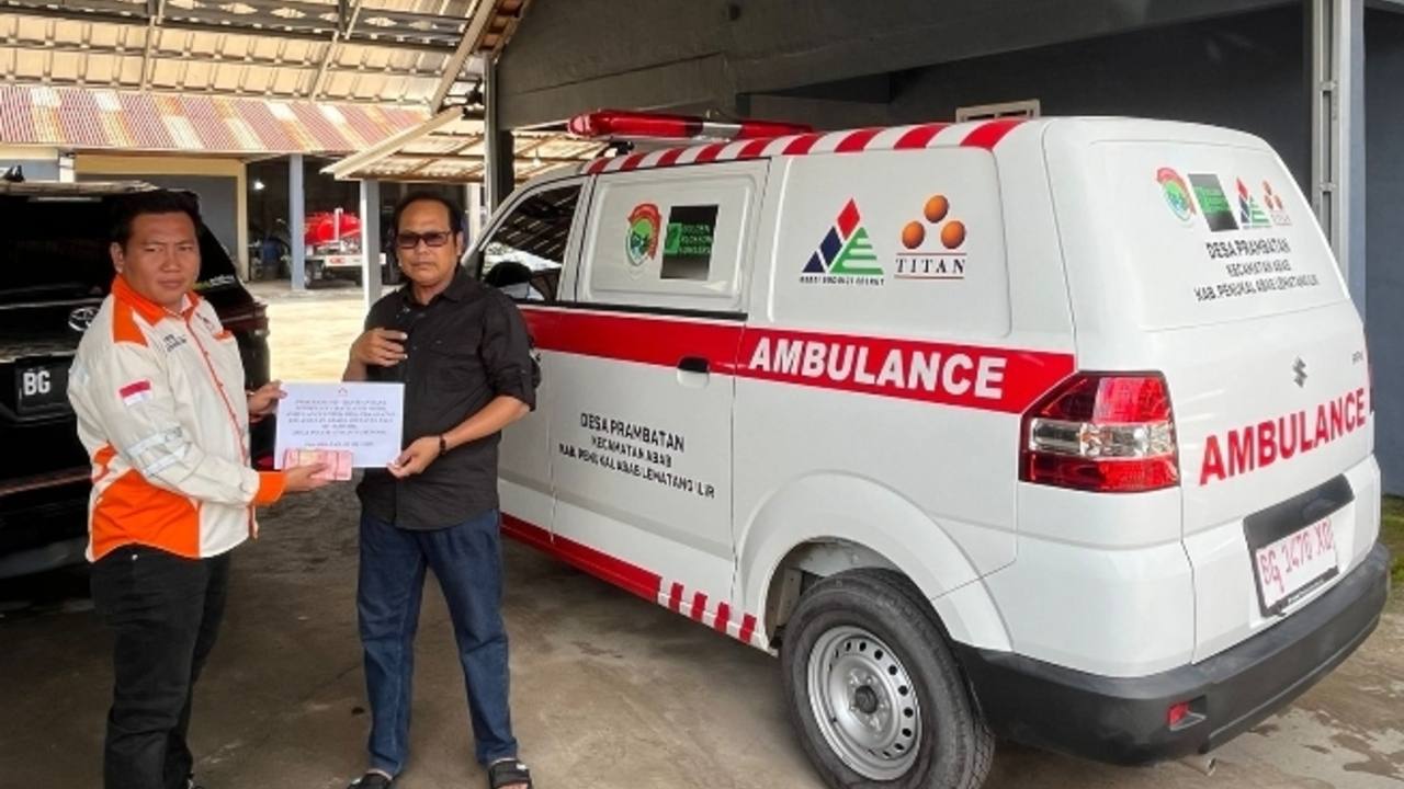 Sinergi untuk Kesehatan: Kerjasama Pemdes Prambatan & Perusahaan Pengadaan Ambulance
