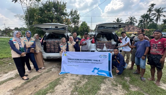 YBM PLN UP2D S2JB Hadirkan Kebahagiaan Lewat Program Tebar Berkah Daging Idul Adha