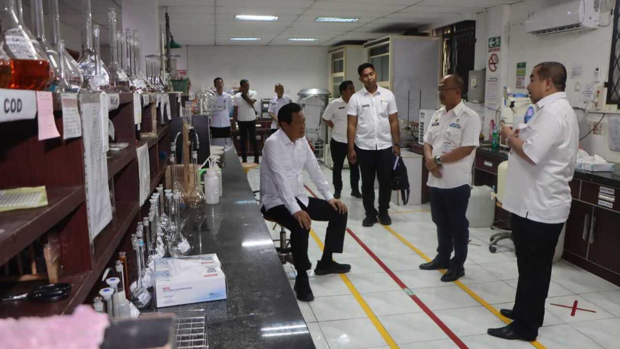 Sidak Kesiapan UPTD Laboratorium dan Persampahan Gelumbang