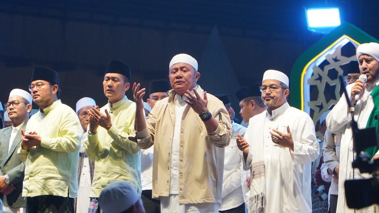 Ajak Warga Berdoa Bersama, Herman Deru Apresiasi Soliditas Masyarakat Palembang untuk Sumatera