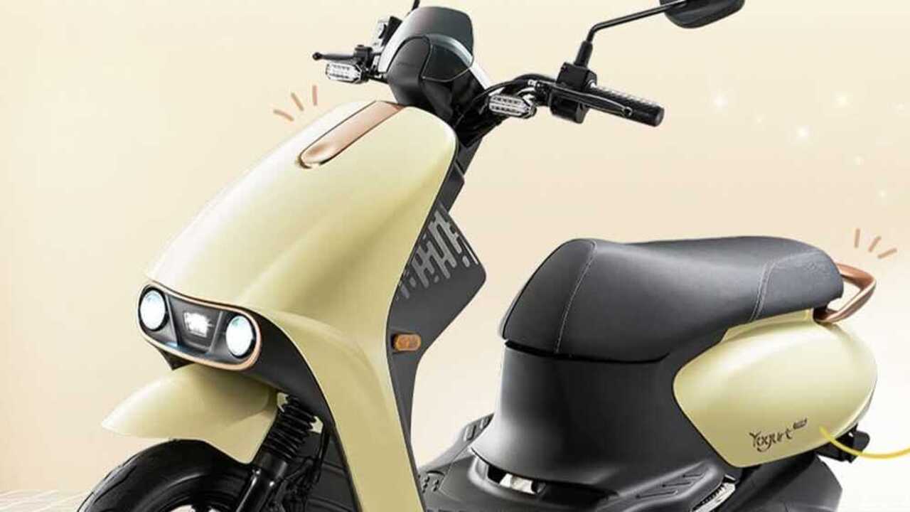 Desainnya Mirip Molis! Ini Dia Keunggulan KYMCO Yogurt Slim 125 yang Bikin Penasaran