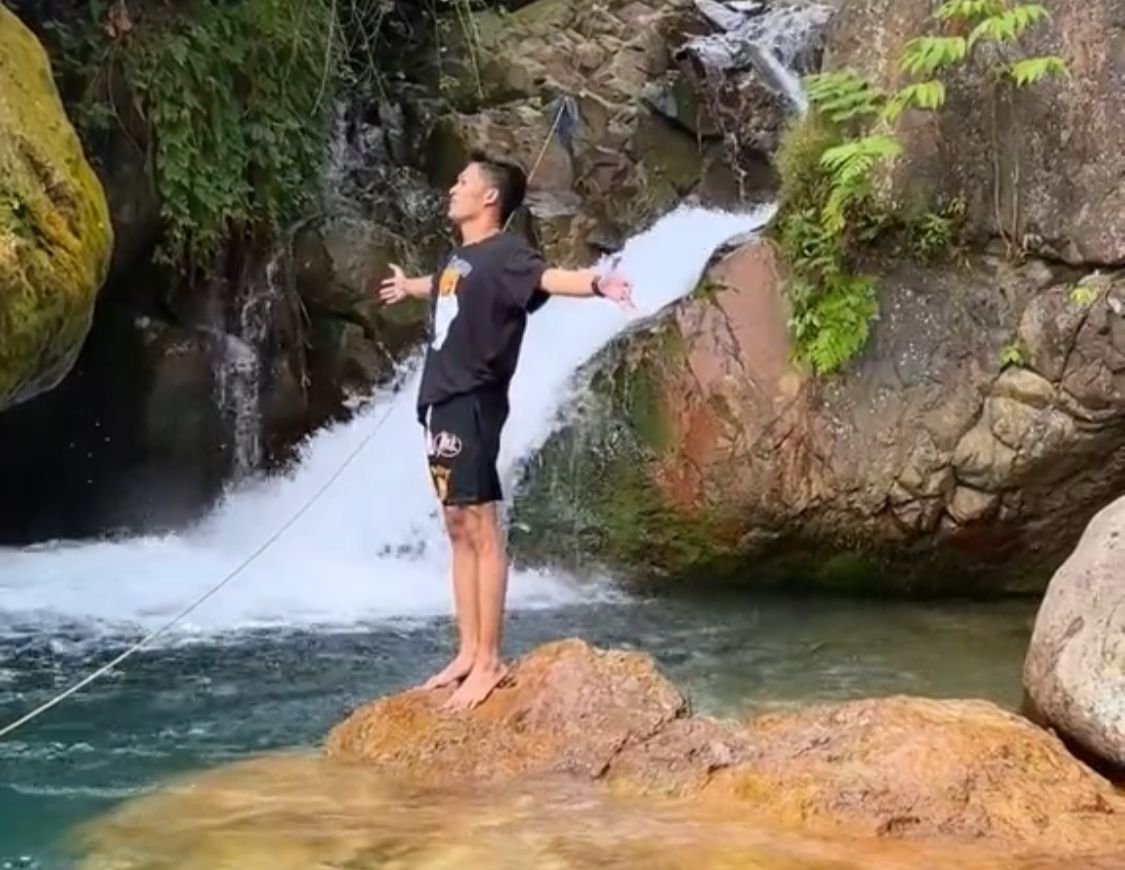 Curug Ciburial: Keindahan Air Terjun yang Menyegarkan di Bogor