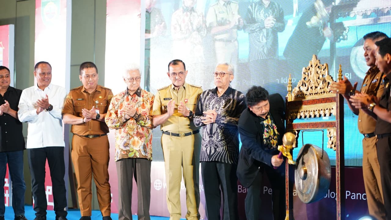 Sekda Edward Candra Hadiri Pembudayaan Pancasila sebagai Upaya Deradikalisasi Eks Napiter di Sumsel.