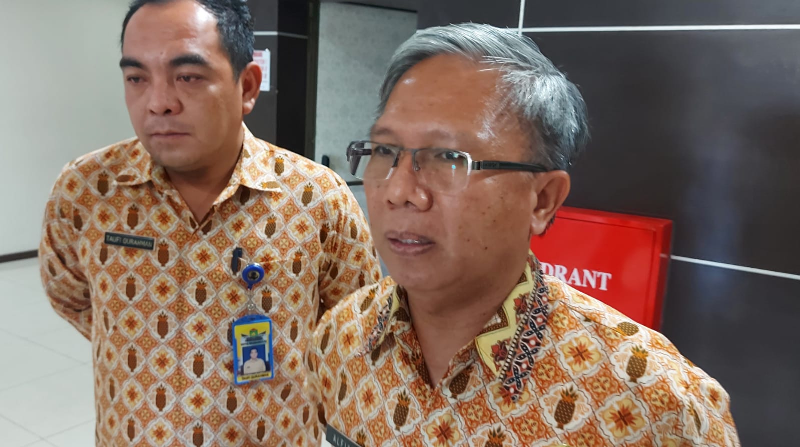 Horeee, Petani Sawit Prabumulih Dapat Bantuan Pupuk dan Pestisida Dari Kementan RI