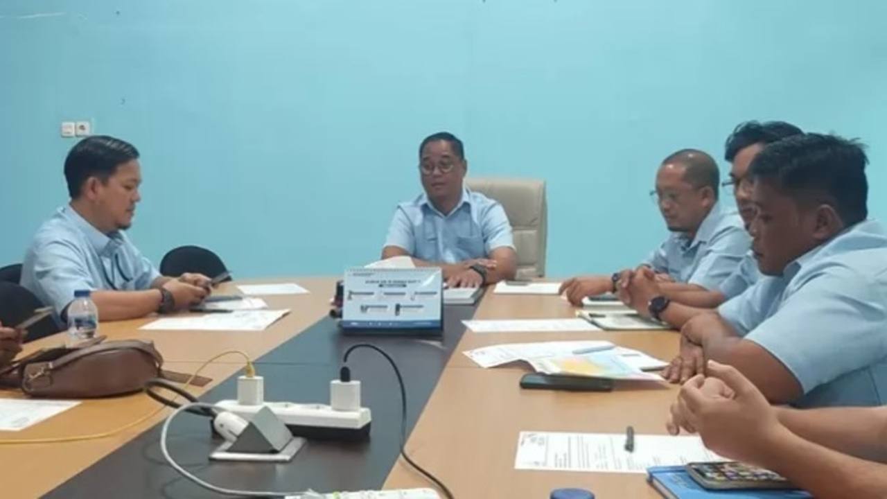 Distribusi Air Disetop 12 Jam di 7 Kecamatan, Warga Diminta Tampung Air Sejak Sekarang!
