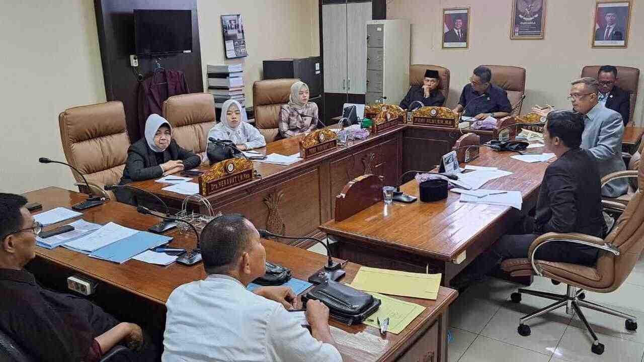 RDP dengan Perusda Petro Prabu, Komisi II DPRD Prabumulih Soroti Status Plt Direktur Petro Prabu 