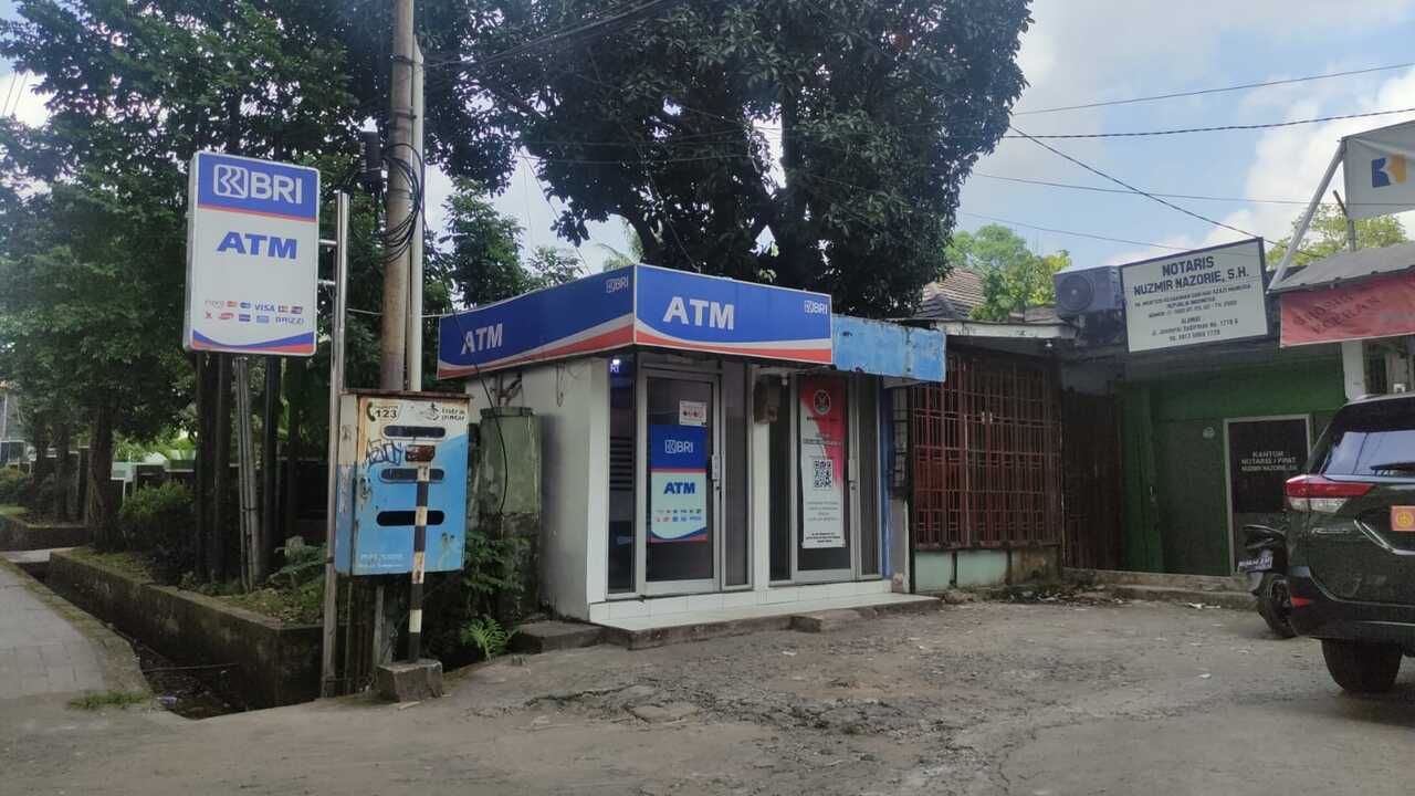 ATM BRI Mudah Ditemukan hingga ke Pelosok, Warga: Layanannya Lengkap dan Praktis!