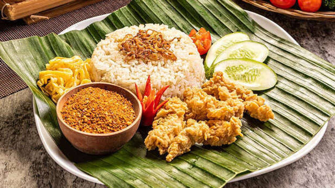Nasi Uduk, Warisan Kuliner Betawi yang Tak Lekang oleh Waktu