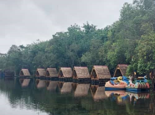 Danau Shuji  di Muara Enim Tambah Fasilitas Camping dan Waterboom. Nggak Nyangka Dulunya Danau Ini Cuma….