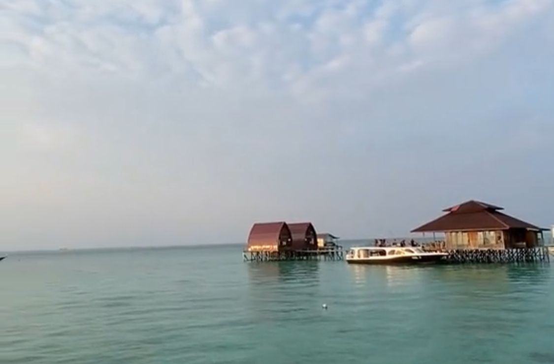 Kepulauan Derawan: Pesona Ekowisata di Tengah Lautan Kalimantan Timur