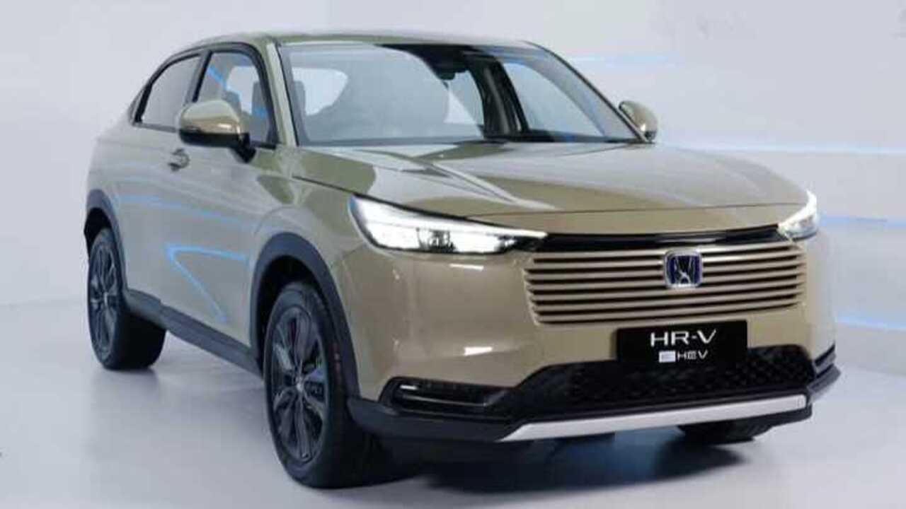 Honda HR-V e:HEV 2025: Era Baru Mobil Hybrid Buatan Lokal Resmi Dimulai.