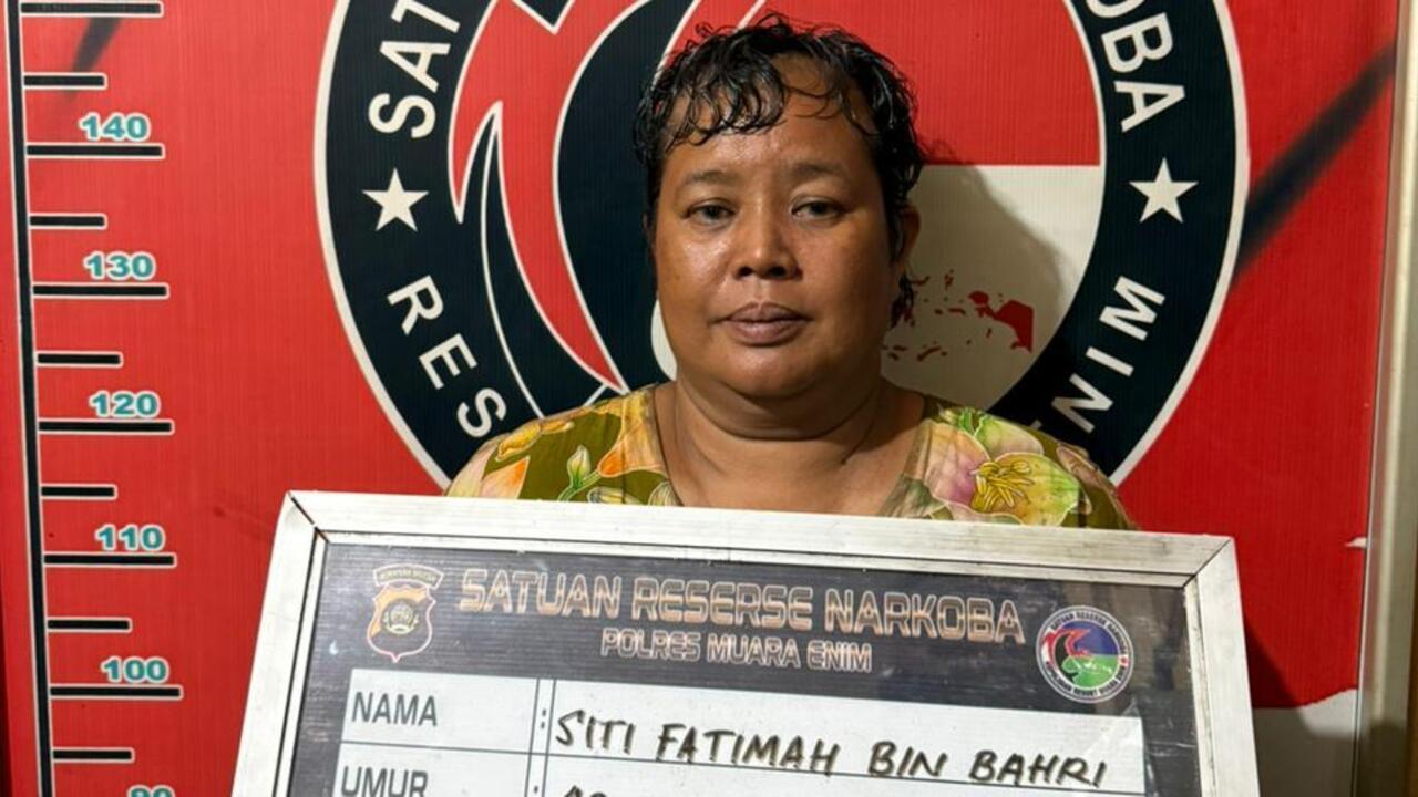 Kelabui Polisi, Simpan 57 Paket Sabu Dalam Kutang