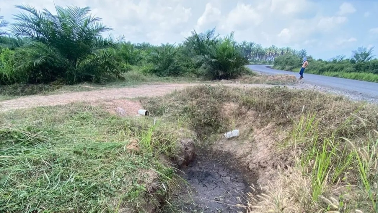 PT RMKO Bantah Sengaja Buang Limbah ke Kebun Warga 