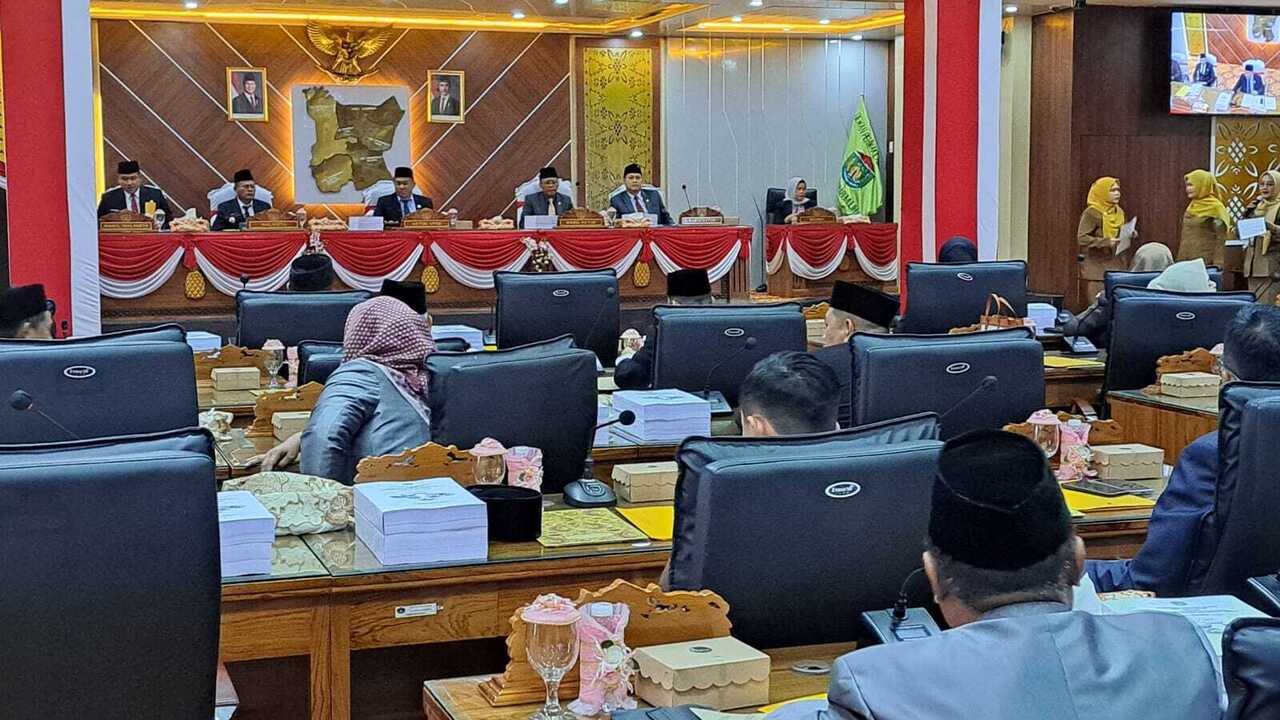 Rapat Paripurna DPRD Kota Prabumulih, Walikota Sampaikan Nota Pengantar LPj APBD 2024