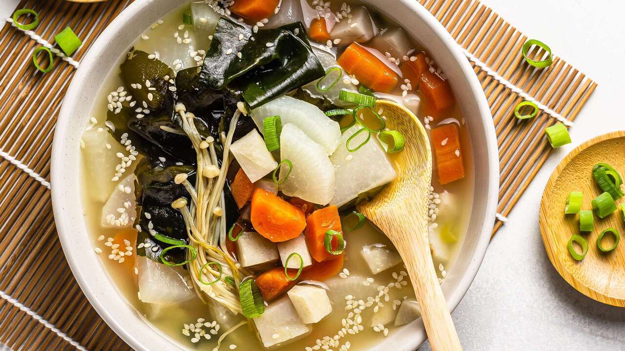 Miso Soup : Sup Tradisional Jepang yang Mendunia dan Kaya Manfaat