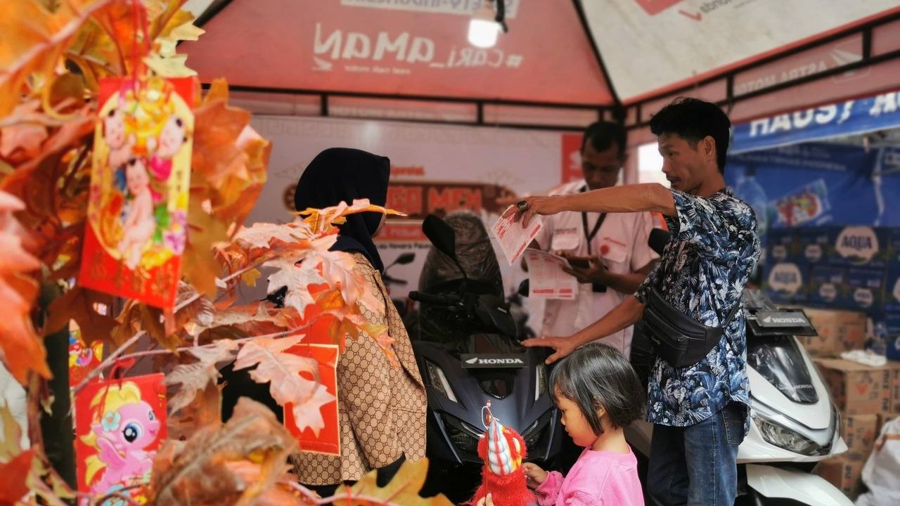 Astra Motor Sumsel Meriahkan Cap Go Meh 2025 dengan Menghadirkan Honda AT Family Day