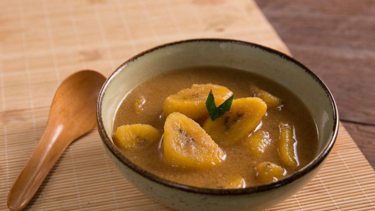 Kolak Pisang : Hidangan Tradisional yang Tetap Relevan di Tengah Gempuran Kuliner Modern