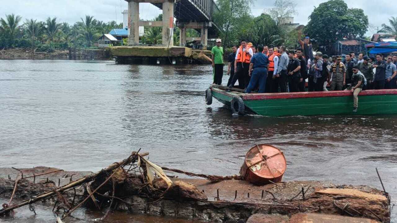 Usai Diterjang Tongkang, Pembangunan Jembatan P6 Sungai Lalan Resmi Dimulai, Warga Sambut Penuh Haru