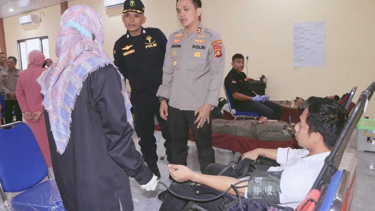 Bhayangkara ke-79, Polres Muara Enim Gelar Bakti Kesehatan