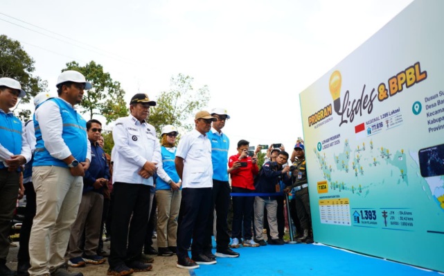 Negara Hadir, Pemerintah Targetkan 1.285 Desa Terang di 2025