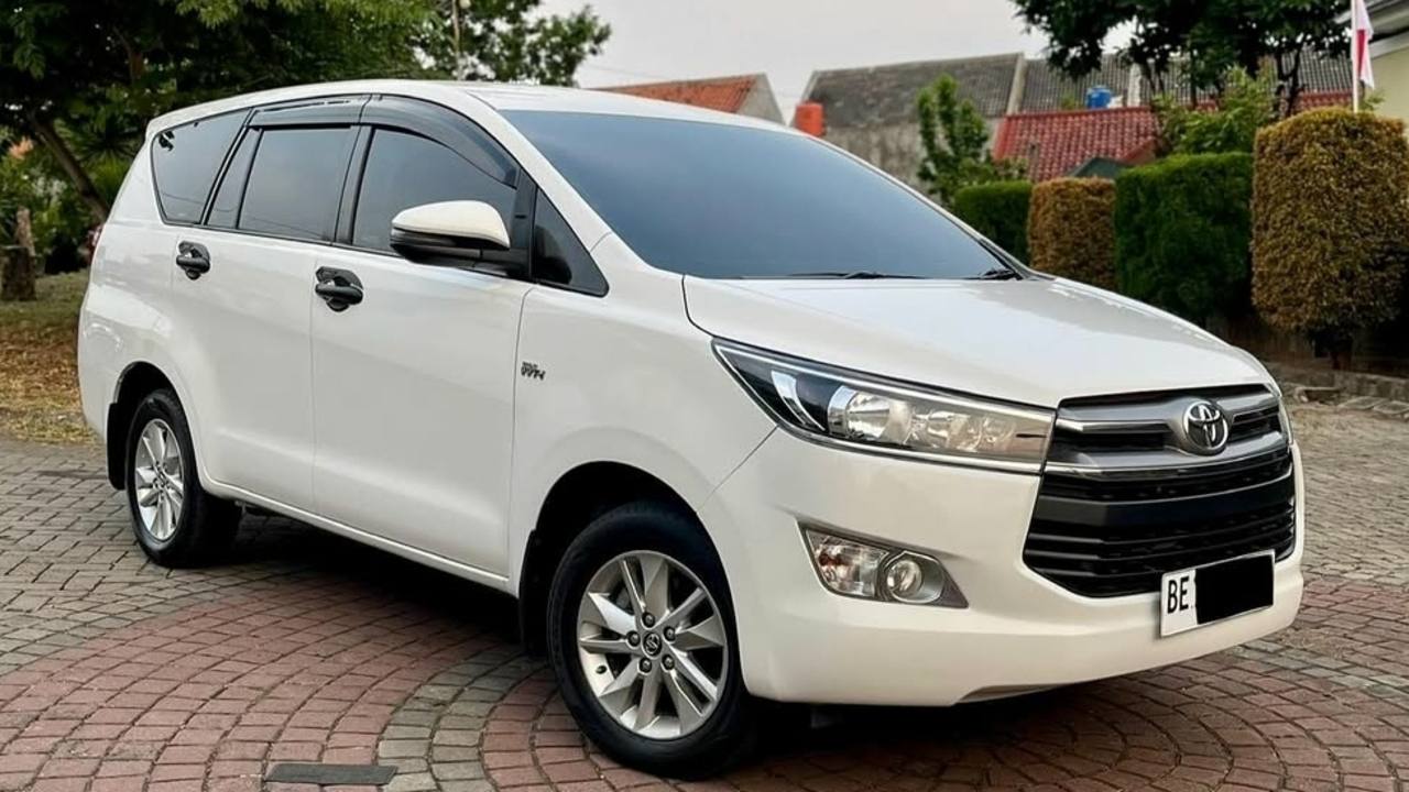 Mesin Diesel Tangguh, Harga Terjangkau: Rahasia Larisnya Kijang Innova Reborn