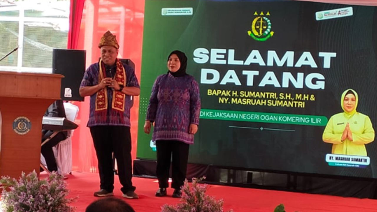 Pisah Sambut Kajari OKI : H Sumantri Ajak Terus Tegakkan Hukum, Hendri Hanafi Tinggalkan Pesan Haru