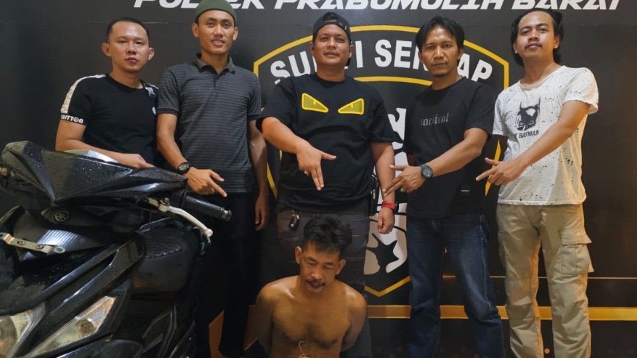 Viral di Medsos, Ferry Good Pencuri Sekarung Kelapa Ditangkap Tim Opsnal Sunyi Senyap Prabumulih Barat