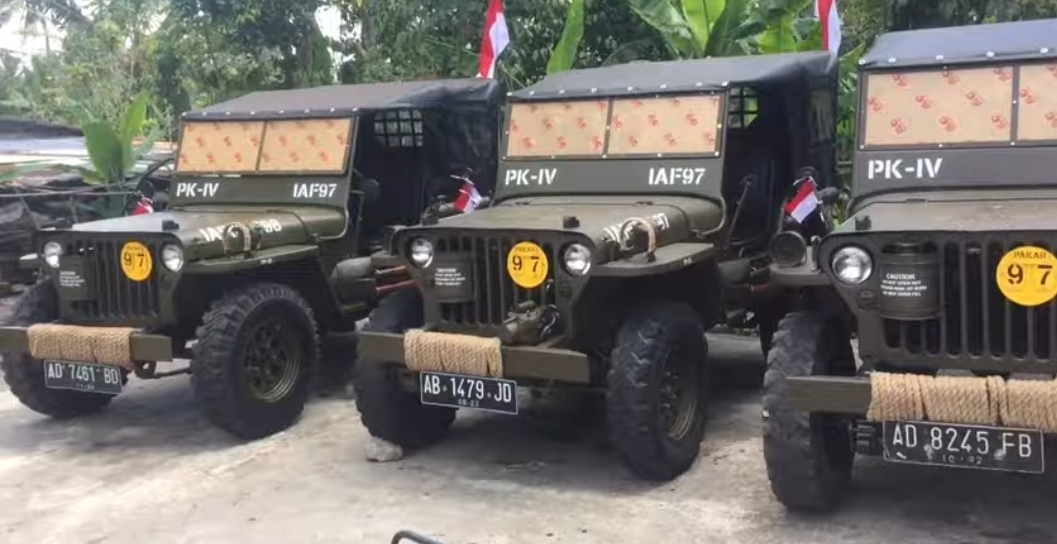 Popularitas Abadi Jeep Willys: Dari Medan Perang Dunia II Hingga Dunia Modifikasi Replika dari Sleman