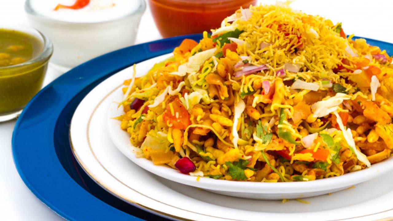 Bhel Puri : Cita Rasa India dalam Sepiring Camilan yang Menggoda