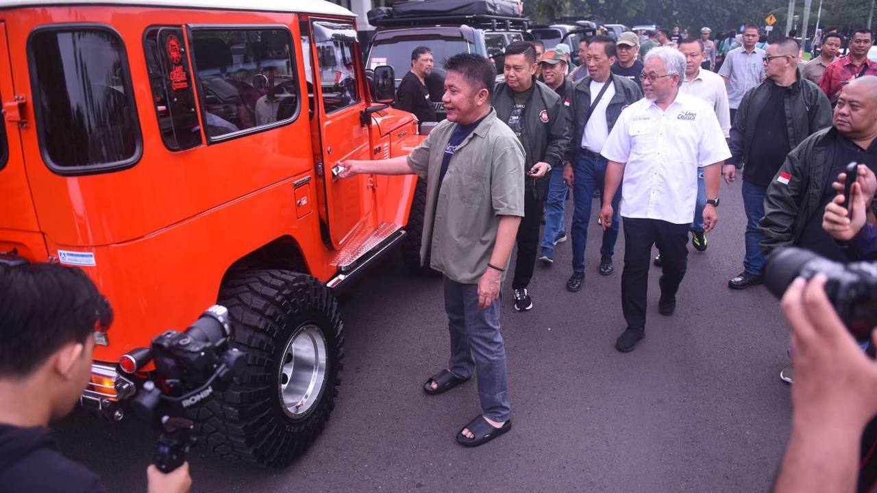 Sumsel Gaungkan Pariwisata Lewat Komunitas Otomotif, Gubernur Herman Deru Lepas TLCI ke Jambore Nasional