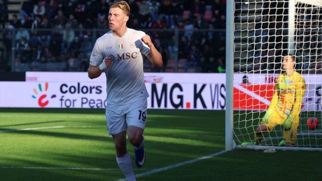 Hasil Liga Seri A: Napoli Tekuk Cremonese 2-0.