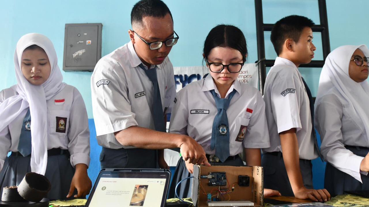 Pertamina dan ASRI Energi Edukasi Edukasi Pelajar Jakarta soal Transisi Energi dan STEM