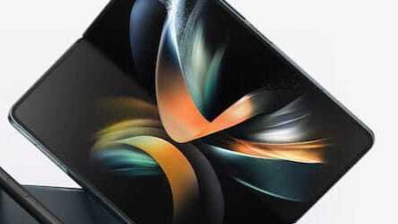 Layar 4,5 Inci WVGA dengan Kaca 2.5D, Tetap Relevan untuk Smartphone Entry-Level