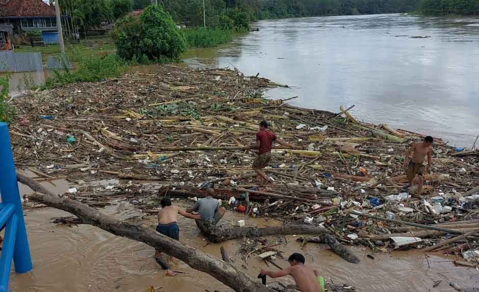 Dampak Banjir,  PDAM Tirta Prabujaya Stop Produksi Air Bersih, Ini Penyebabnya..