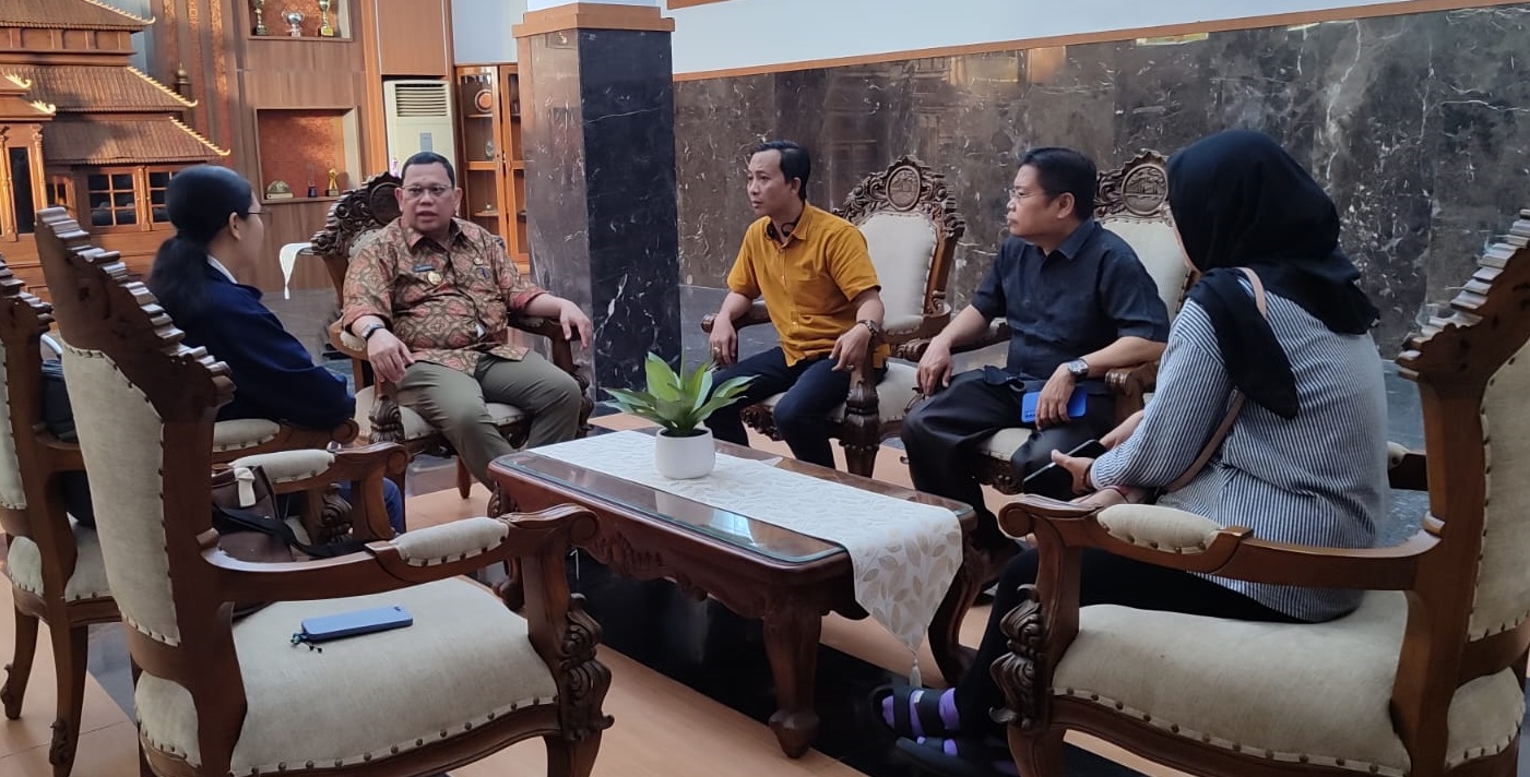 Pj Walikota Palembang Dukung Program Kerja AMSI Sumsel: Konsen Memerangi Hoaks di Media Sosial
