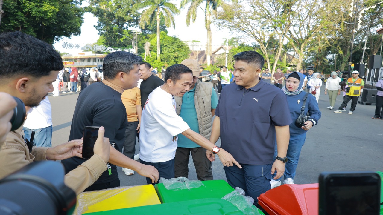 Ini Denda dan Sanksi Sosial bagi Pembuang Sampah Sembarangan di Palembang